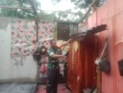 Babinsa Desa Popo Sigap Turun Tangan, Lima Rumah Warga Rusak Diterjang Angin Kencang