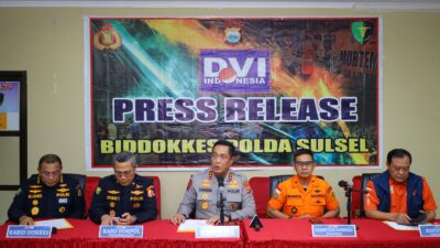 Biddokkes Polda Sulsel Umumkan Hasil Identifikasi Korban Kecelakaan ATR 42-500, Satu Korban Berhasil Dikenali