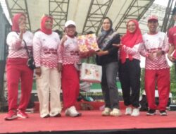 Semarak HUT ke-66 Takalar, Bidang Ekraf Ajak Ibu-Ibu Hidup Sehat Lewat Senam Bugar