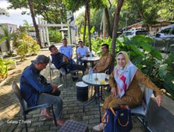 Kompak di Warkop Mari, Kades se-Jeneponto Bahas Pelantikan ABDesi Merah Putih di Jakarta