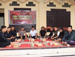 Pererat Silaturahmi Ramadan, Humas Polres Takalar Bukber Bersama Wartawan di Masjid As-Salam