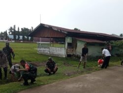 Koramil Marbo dan Warga Mangadu Gotong Royong Bersihkan Jalan, Cegah DBD dan Wujudkan Lingkungan Sehat