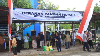Polres Takalar Gelar Gerakan Pangan Murah, Bantu Warga Dapatkan Sembako Terjangkau Jelang Idul Fitri