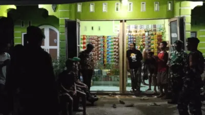 Patroli Gabungan Koramil Polut Jaga Kondusifitas Takalar, Libatkan FKPPI dan Tokoh Masyarakat