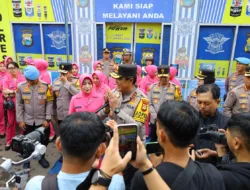 Kapolda Sulsel Turun Langsung Tinjau Pos Pengamanan, Pastikan Operasi Ketupat 2026 Berjalan Maksimal di Makassar