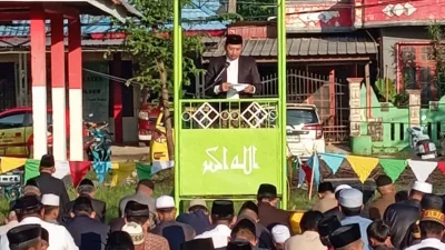 Camat Tamalatea Sampaikan Pesan Bupati Jeneponto di Idul Fitri: Dorong Ekonomi dan Kebersihan Lingkungan