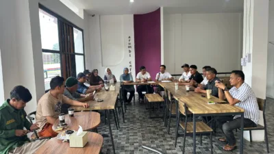 Kebersamaan Menguat di Rumbia: Tiga Anggota DPRD Jeneponto Hadiri Rapat Koordinasi Bupati Cup 1