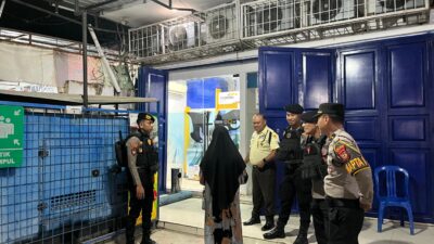 Patroli Blue Light Sasar Perbankan, Polres Takalar Perkuat Sabuk Keamanan Malam