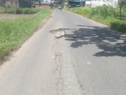 Aspal Baru 5 Bulan Rusak, Proyek Jalan di Takalar Tuai Sorotan Warga