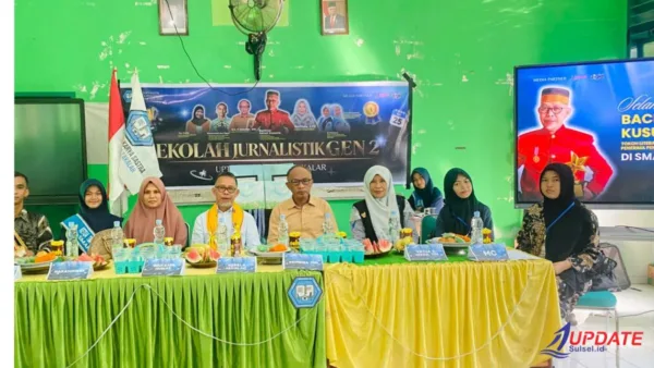 Kehadiran Tokoh Literasi Nasional Perkuat Sekolah Jurnalistik SMAN 6 Takalar