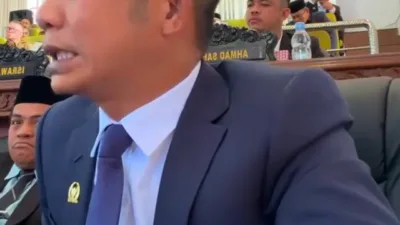 Paripurna DPRD Takalar Memanas! Ahmad Sabang Bongkar Dugaan Pungli hingga Sindir “Takalar Cepat” 2 Screenshot 20260406 1622042