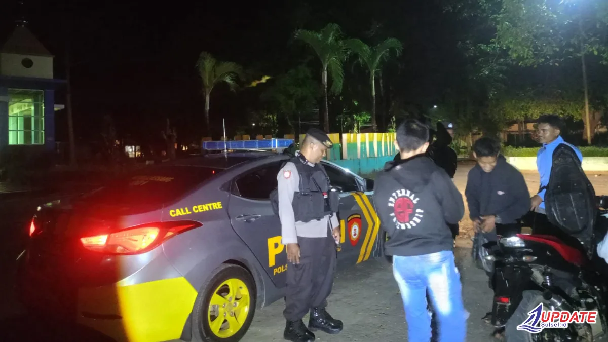 Patroli Cipta Kondisi Polsek Pattallassang Sasar Titik Rawan Gangguan Kamtibmas Pada Malam Hari 1 Patroli Cipta Kondisi Polsek Pattallassang Sasar Titik Rawan Gangguan Kamtibmas Pada Malam Hari.