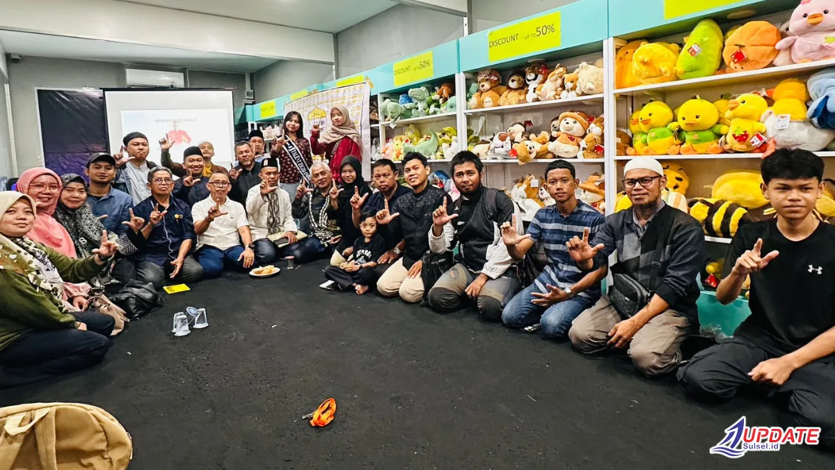 Ketua DPD Zigid Kota Makassar Dewi Puspita Sari Hadiri Kelas Menulis Buku Bersama Bachtiar Adnan Kusuma 1 1 20260523 193809 0000 l Update Sulsel