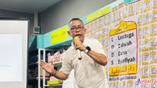 Bachtiar Adnan Kusuma, Gugah Da’i Menulis di Kelas Menulis Buku GPMB Maros Gramedia