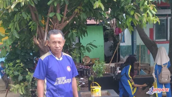 SDN 4 Bontomanai Benahi Lingkungan Sekolah Sambut Kunjungan Pengawas, Ciptakan Suasana Belajar Nyaman
