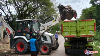 Di Tengah Keterbatasan, DLH Pangkep Tetap Berjuang Menjaga Kebersihan dan Keindahan Daerah