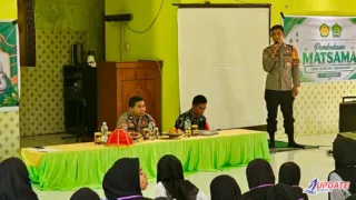 Bhabinkamtibmas dan Tiga Pilar Edukasi Ratusan Pelajar MTs Manongkoki, Perkuat Benteng Antinarkoba Sejak Dini
