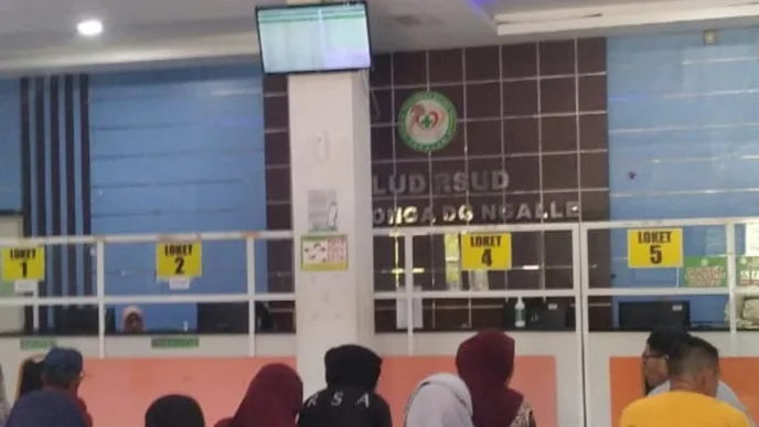 Direktur RSUD H. Padjonga Dg. Ngalle Perkuat Pelayanan Prima, Warga Takalar Kini Dilayani Lebih Cepat 2 RS H. Padjonga Dg. Ngalle 20260723 184657 0000 l Update Sulsel