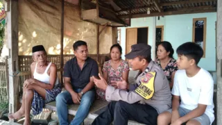 Bhabinkamtibmas Aeng Batu-Batu Ajak Warga Peduli Lingkungan, Sampah, dan Harkamtibmas
