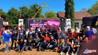 Meriah! 1.257 Warga Ikuti Gerak Jalan Diaspora Tu Moncongkomba, Camat Usul Jadi Tuan Rumah Perkemahan.