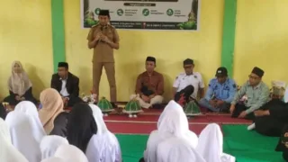 Camat Rumbia Hadiri Maulid Nabi di SMKN 2 Jeneponto, Tekankan Pentingnya Pendidikan Karakter