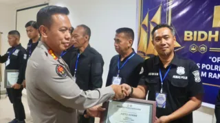 AIPTU Aswan Sabil Raih Peringkat Pertama Patroli Cyber Rakernis Bidhumas Polda Sulsel